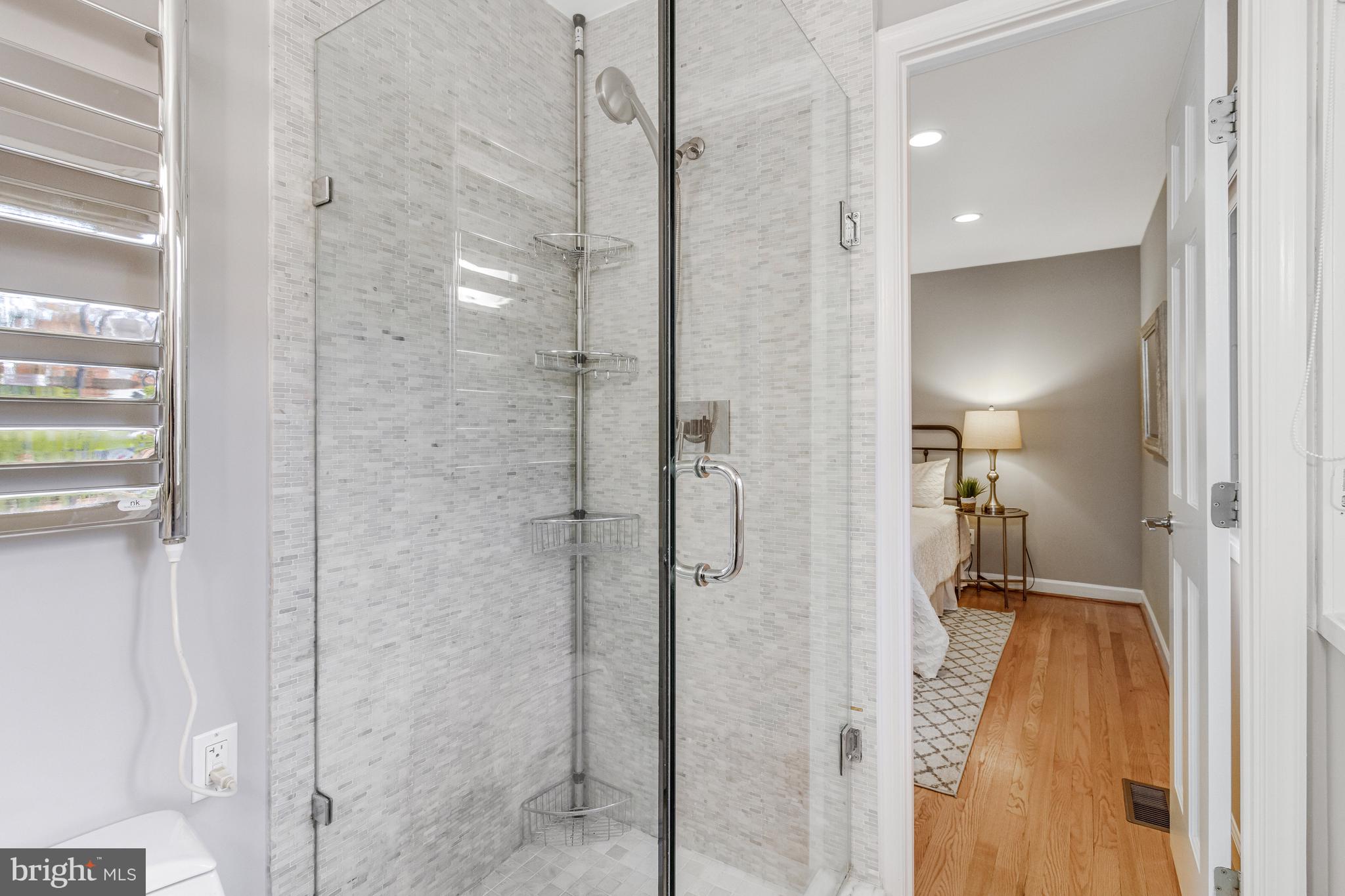 Real estate listing preview #30