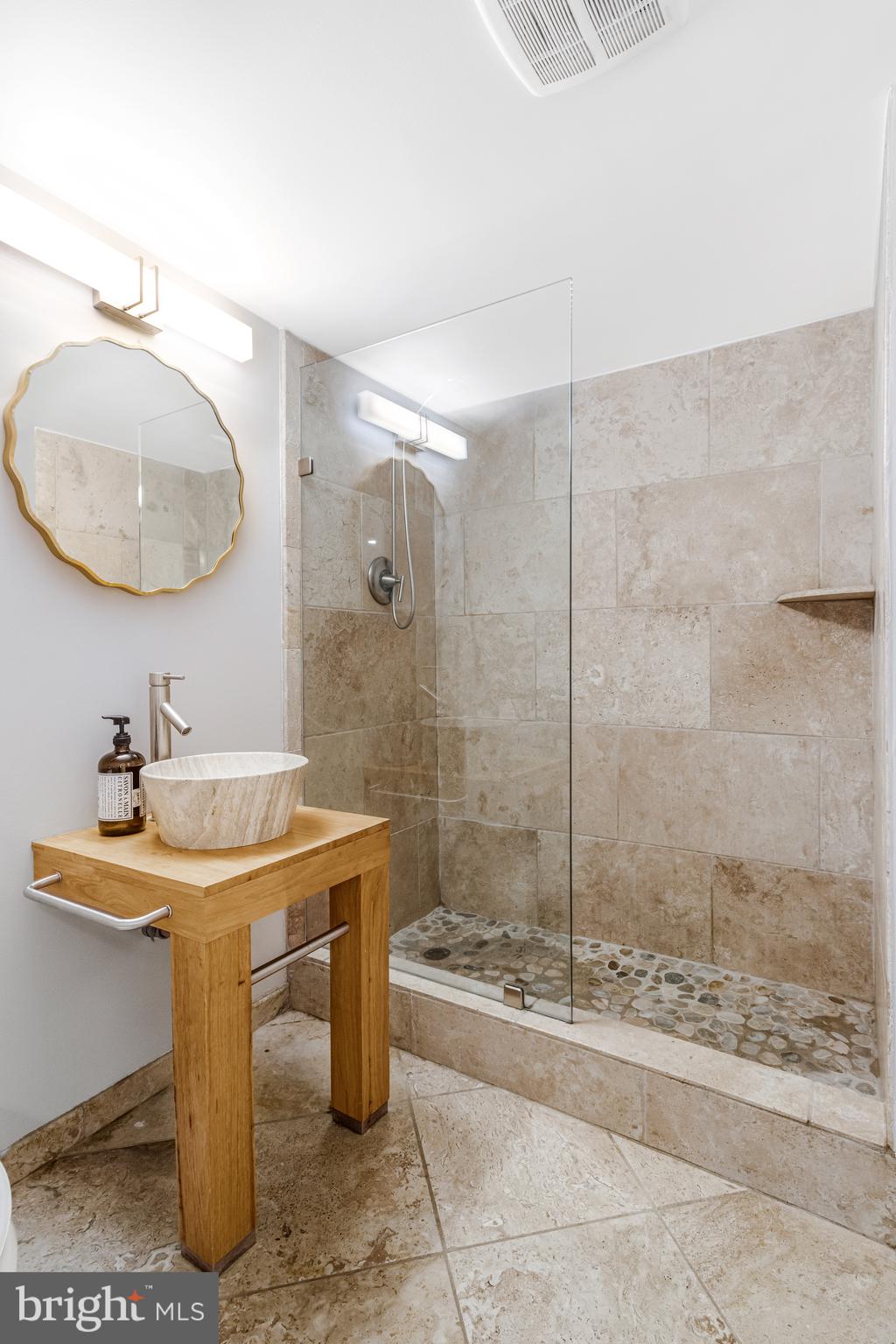 Real estate listing preview #40