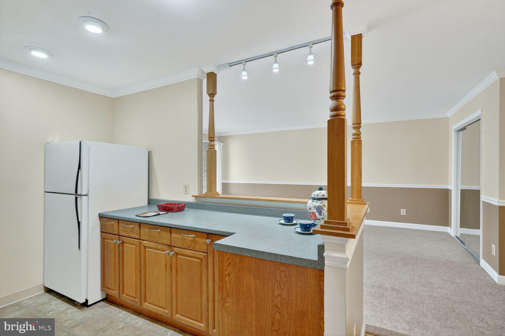 Real estate listing preview #9