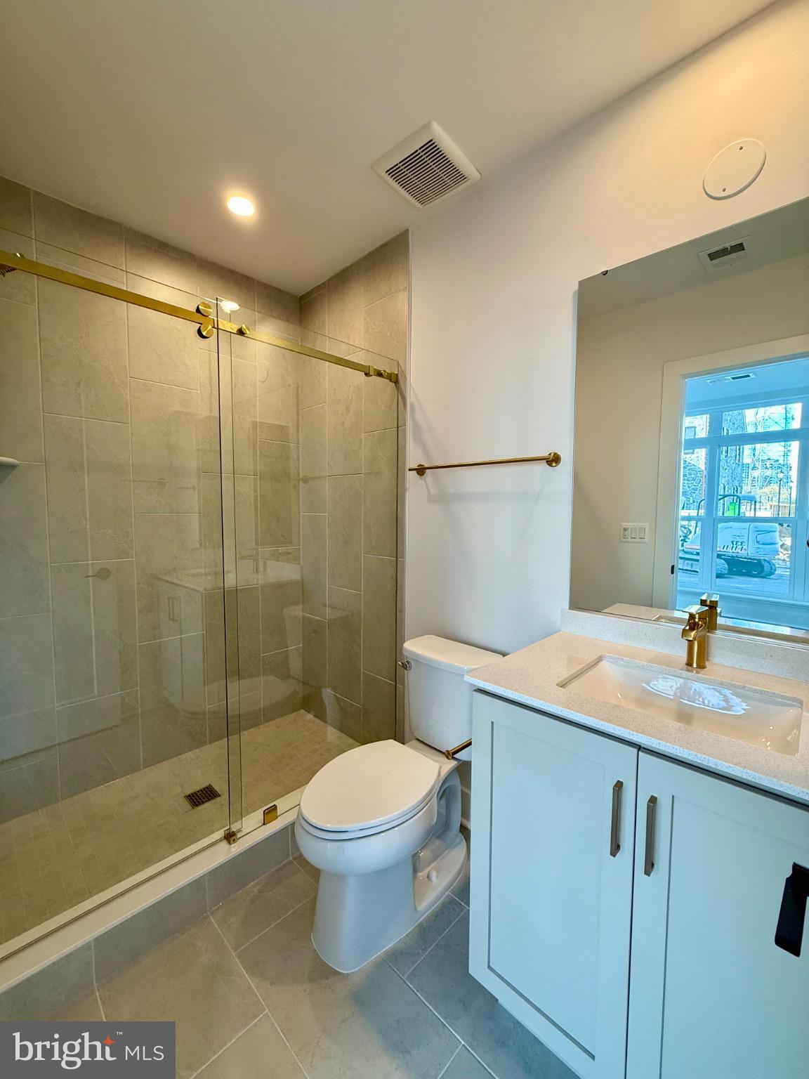 Real estate listing preview #25