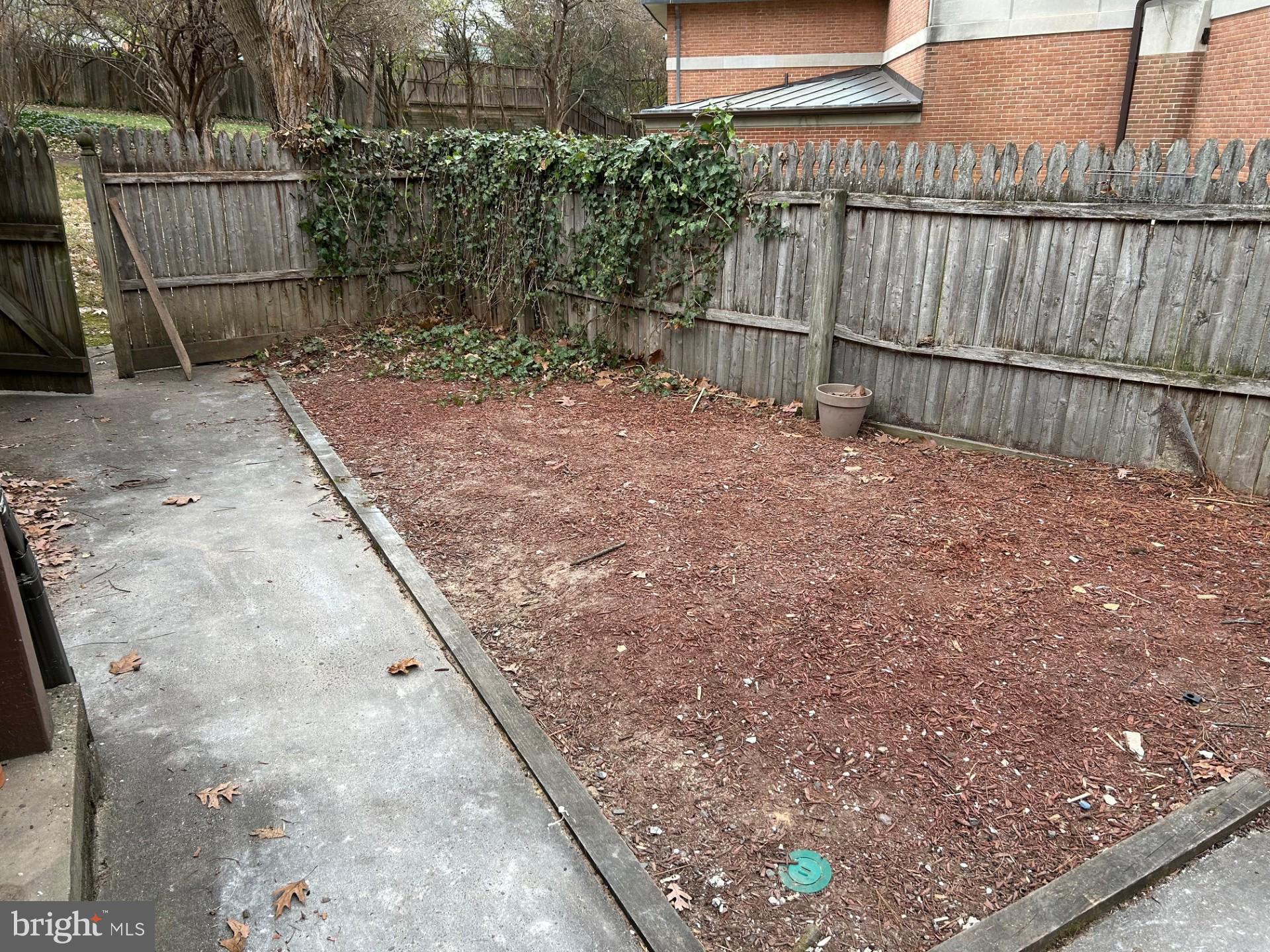 Real estate listing preview #23