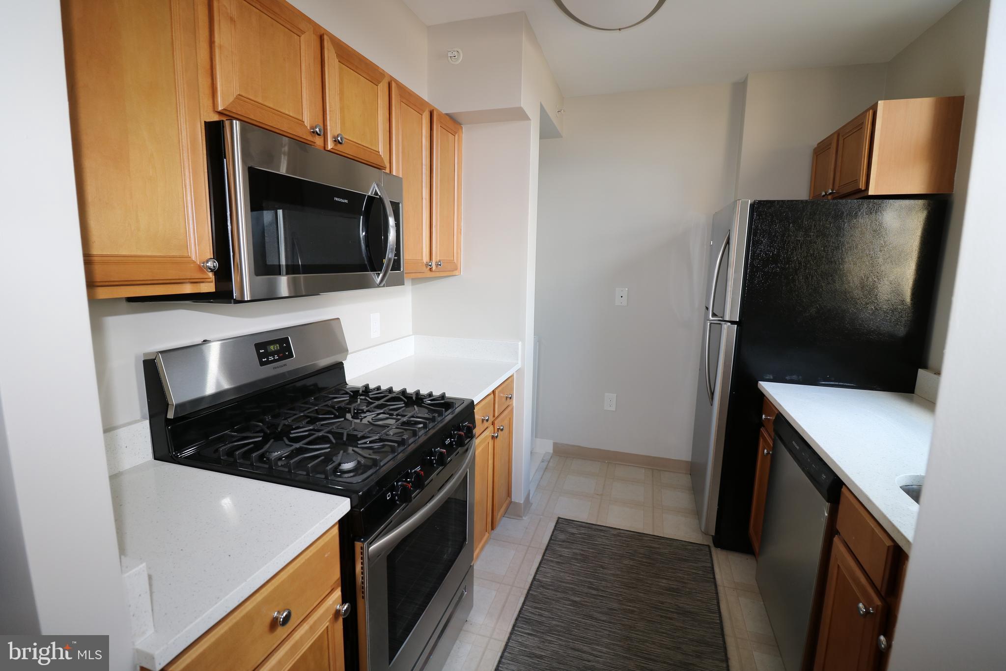 Real estate listing preview #5