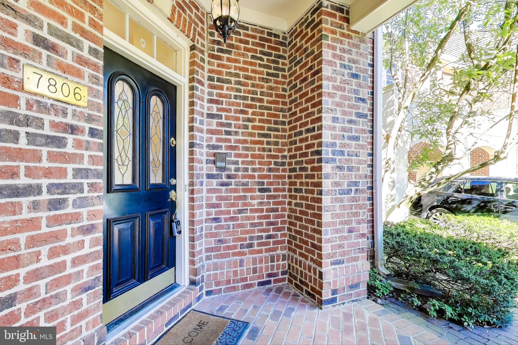 Real estate listing preview #5