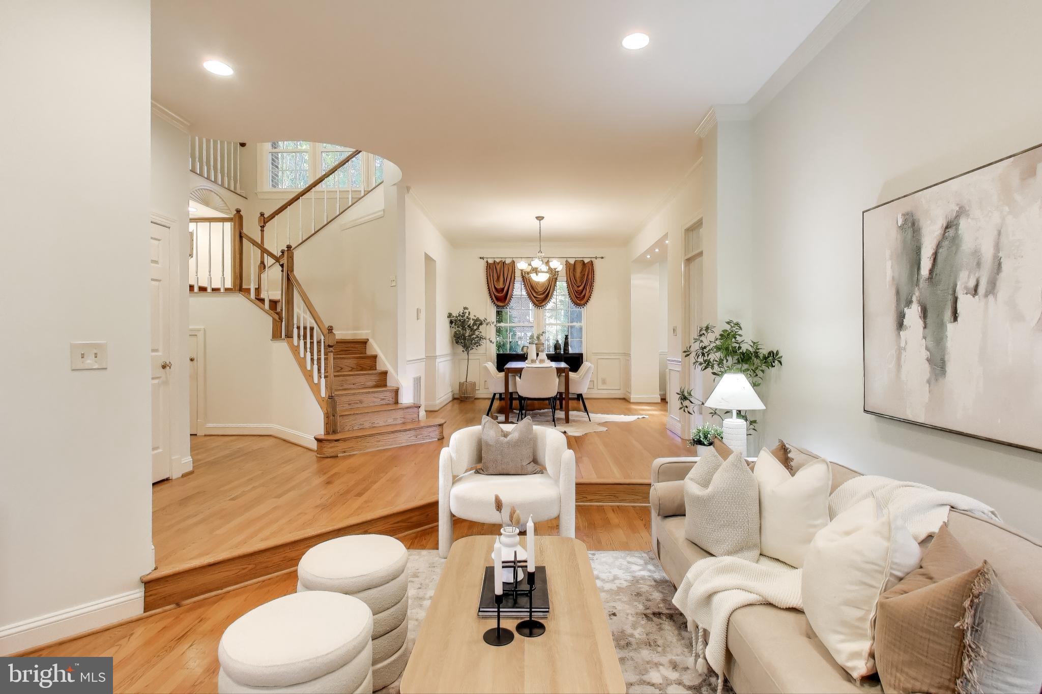 Real estate listing preview #10