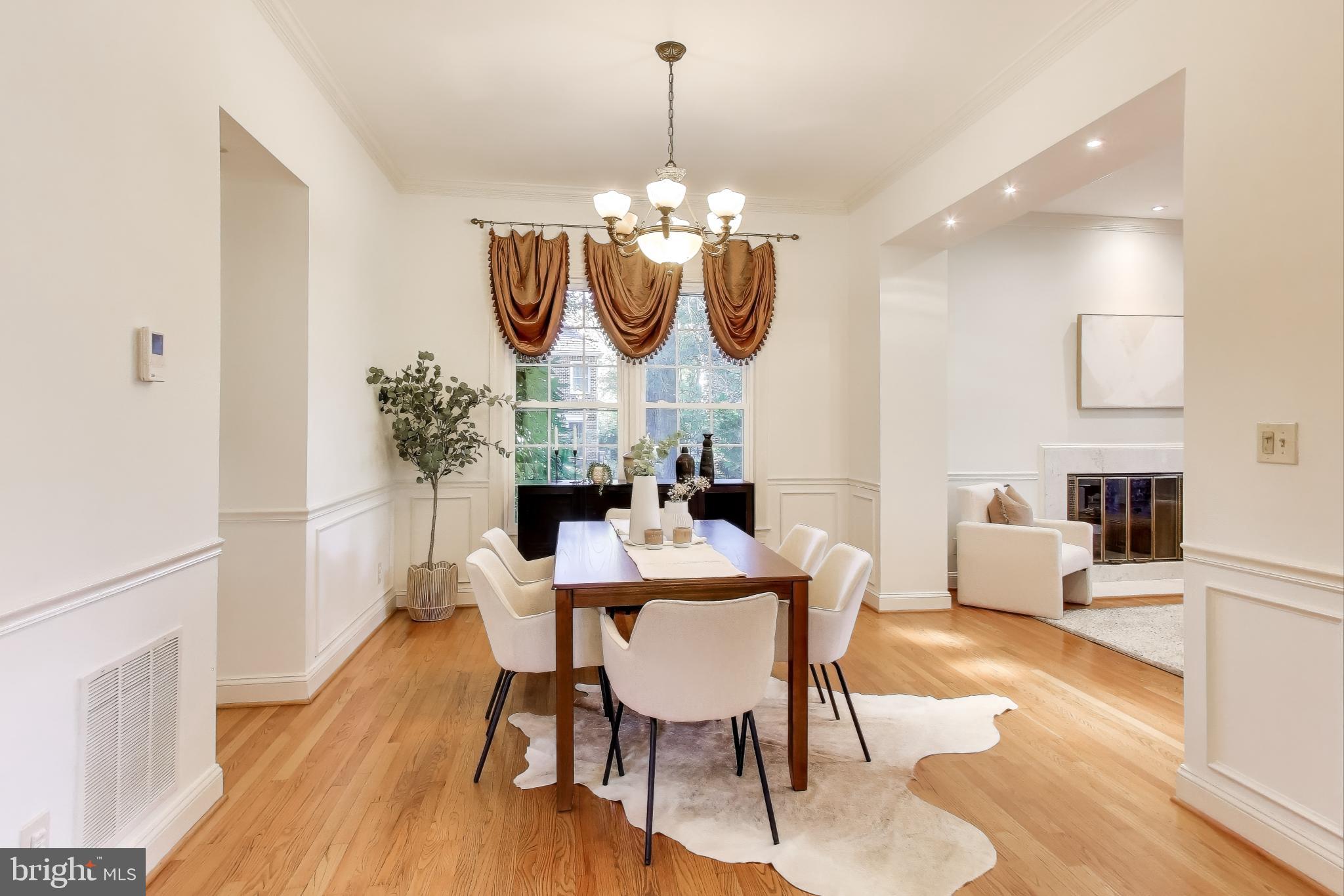 Real estate listing preview #11