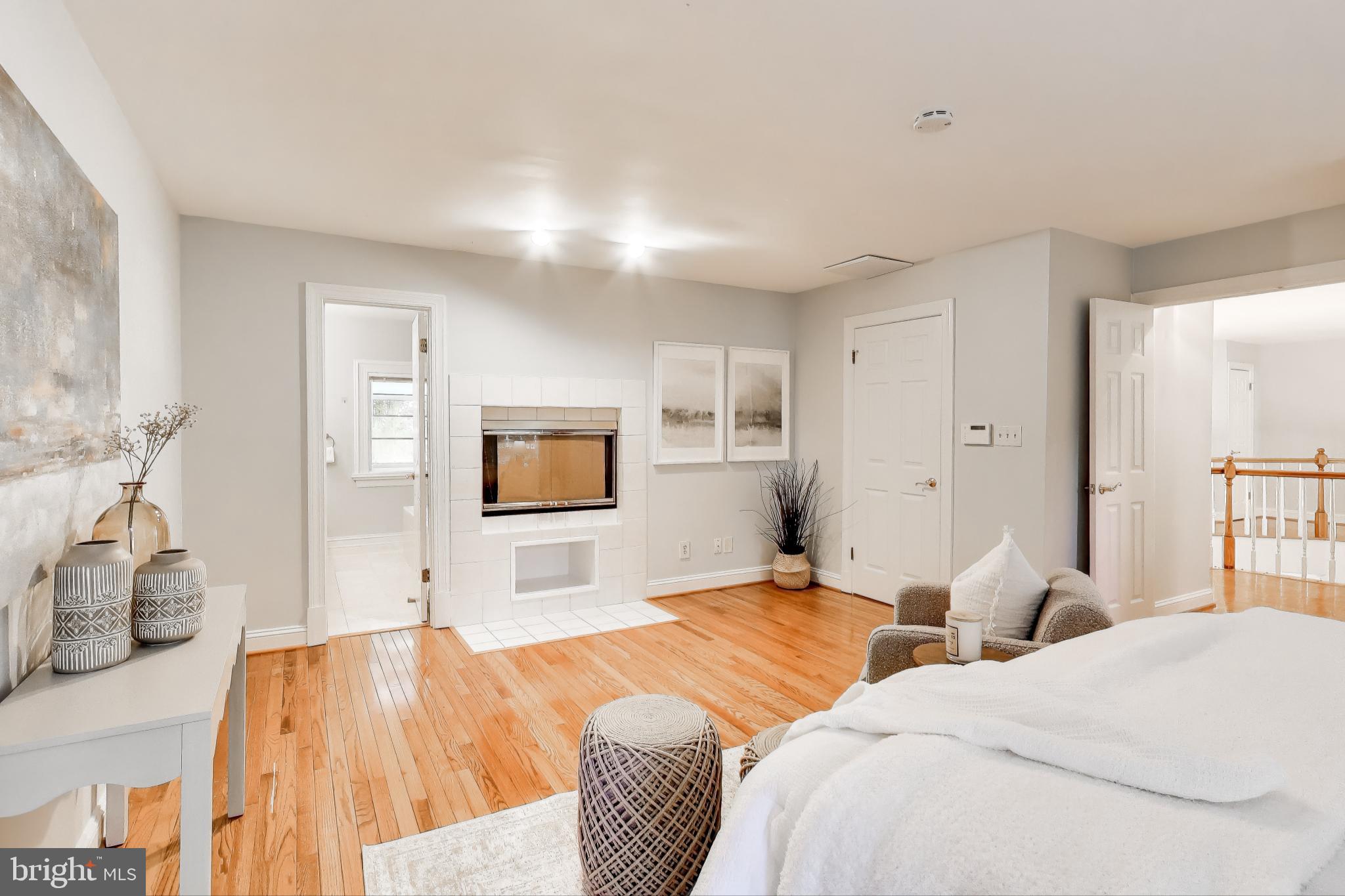 Real estate listing preview #28