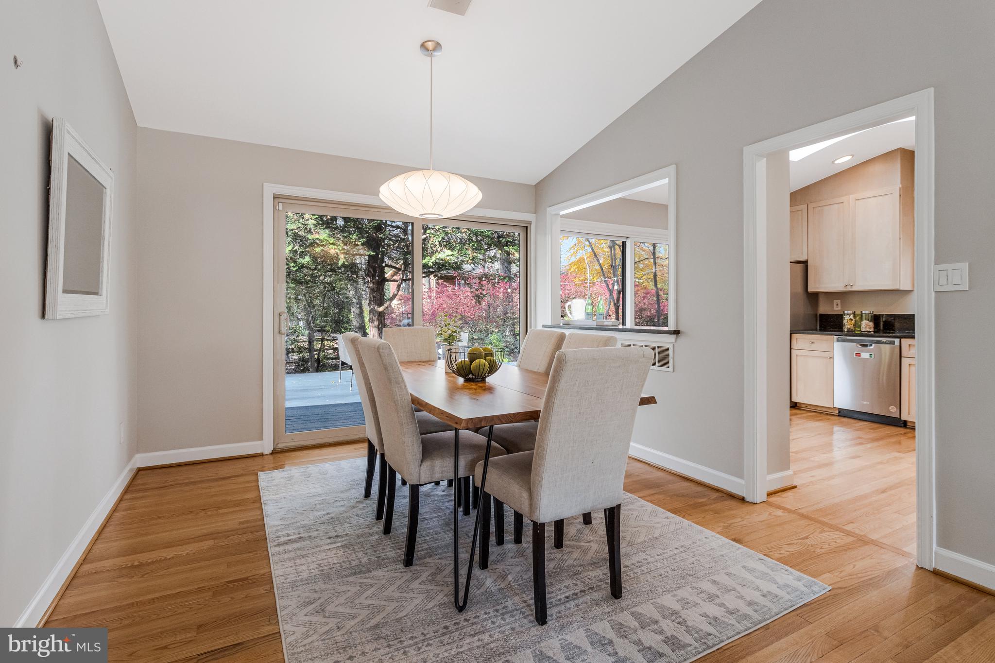 Real estate listing preview #15