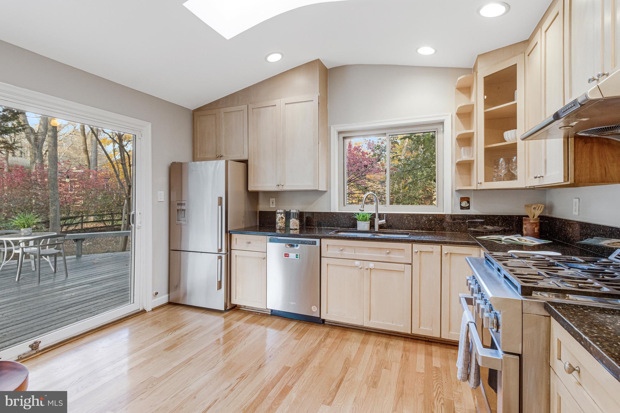 Real estate listing preview #20