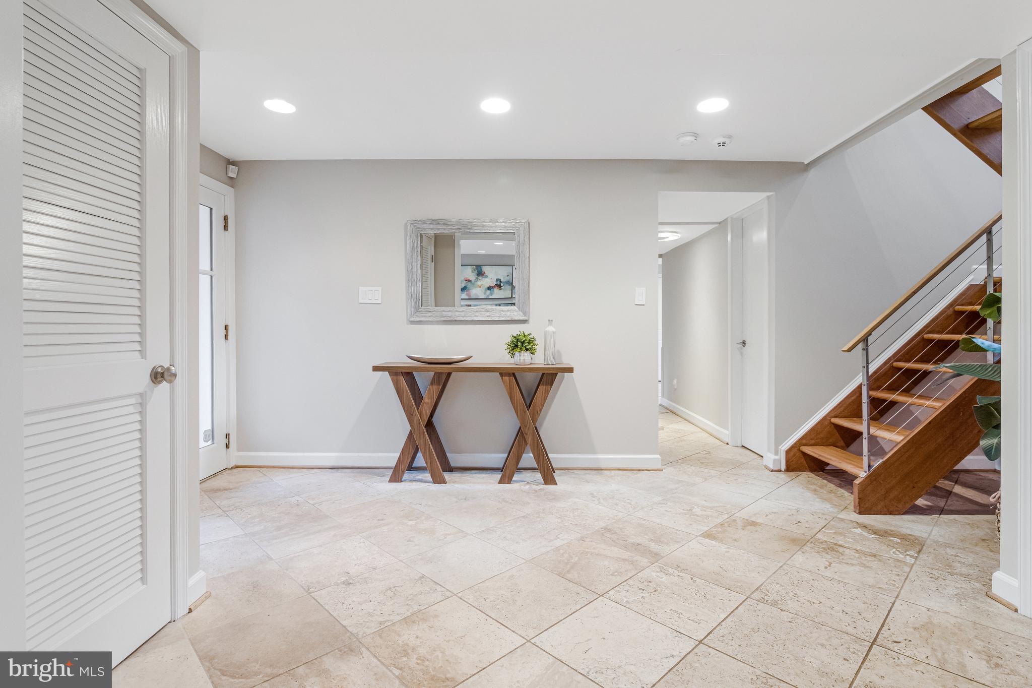 Real estate listing preview #31