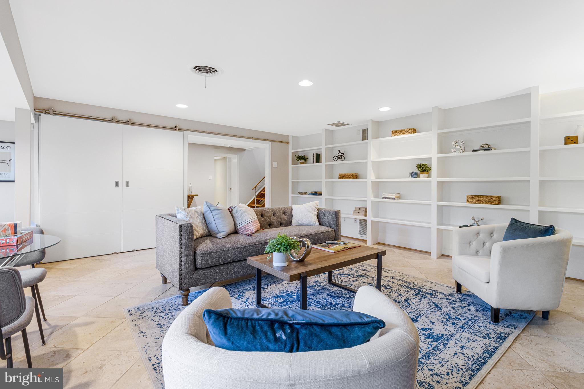 Real estate listing preview #35