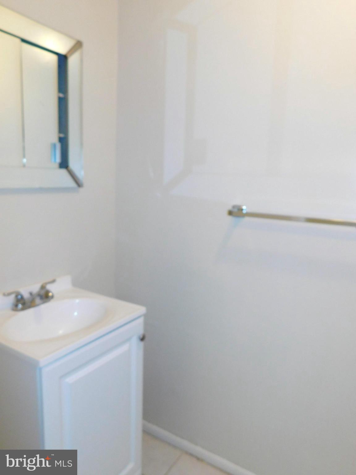 Real estate listing preview #8