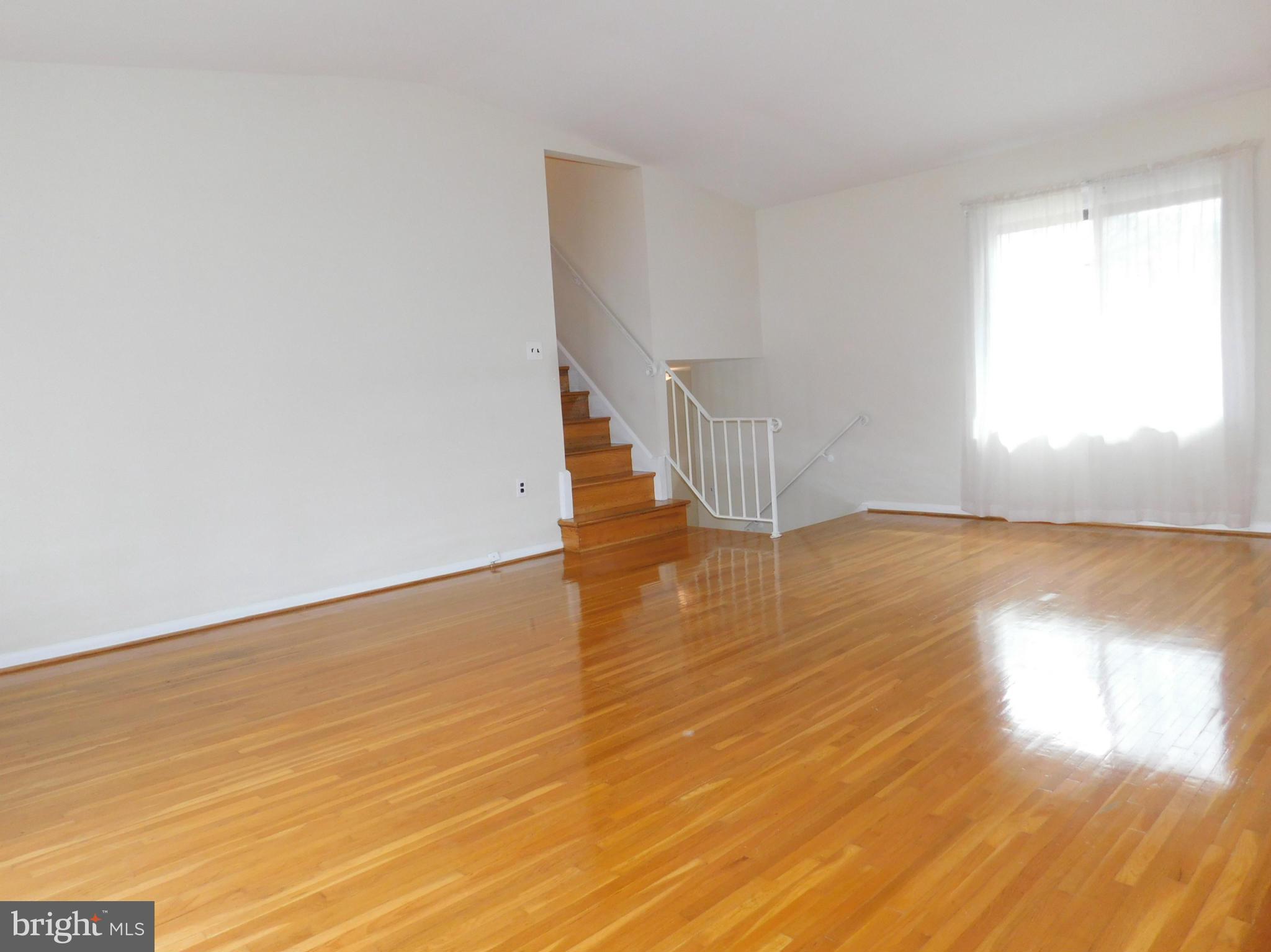 Real estate listing preview #10