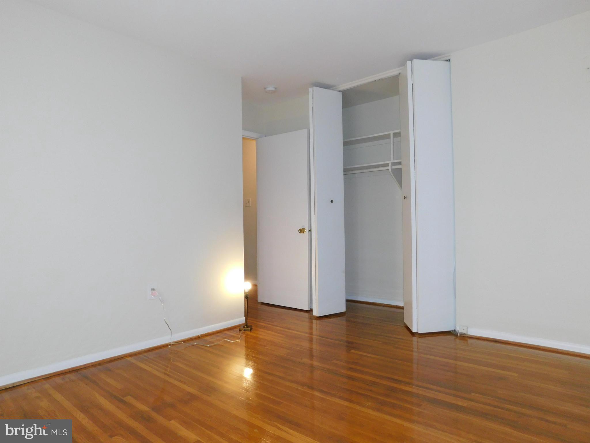 Real estate listing preview #14