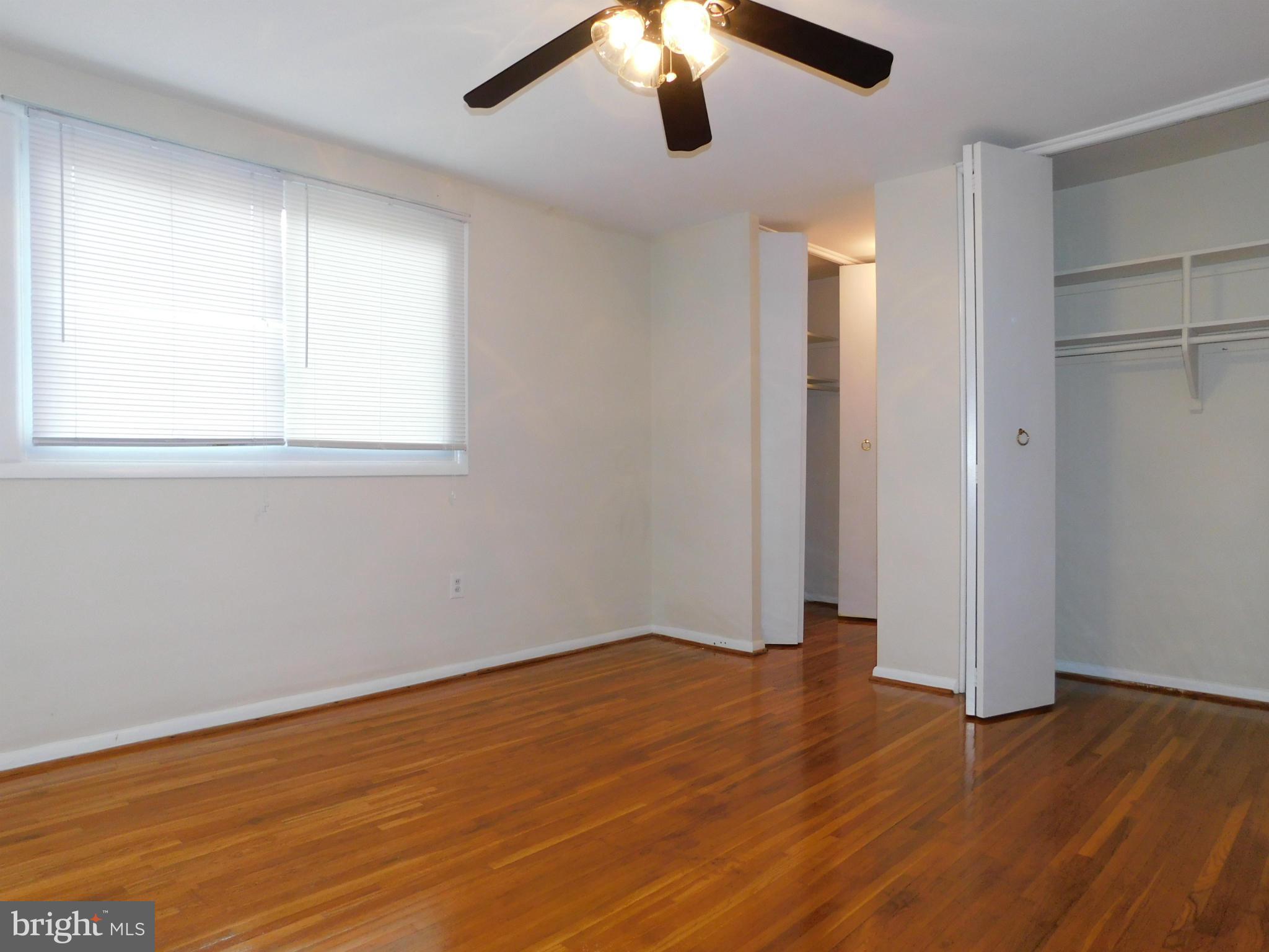 Real estate listing preview #11