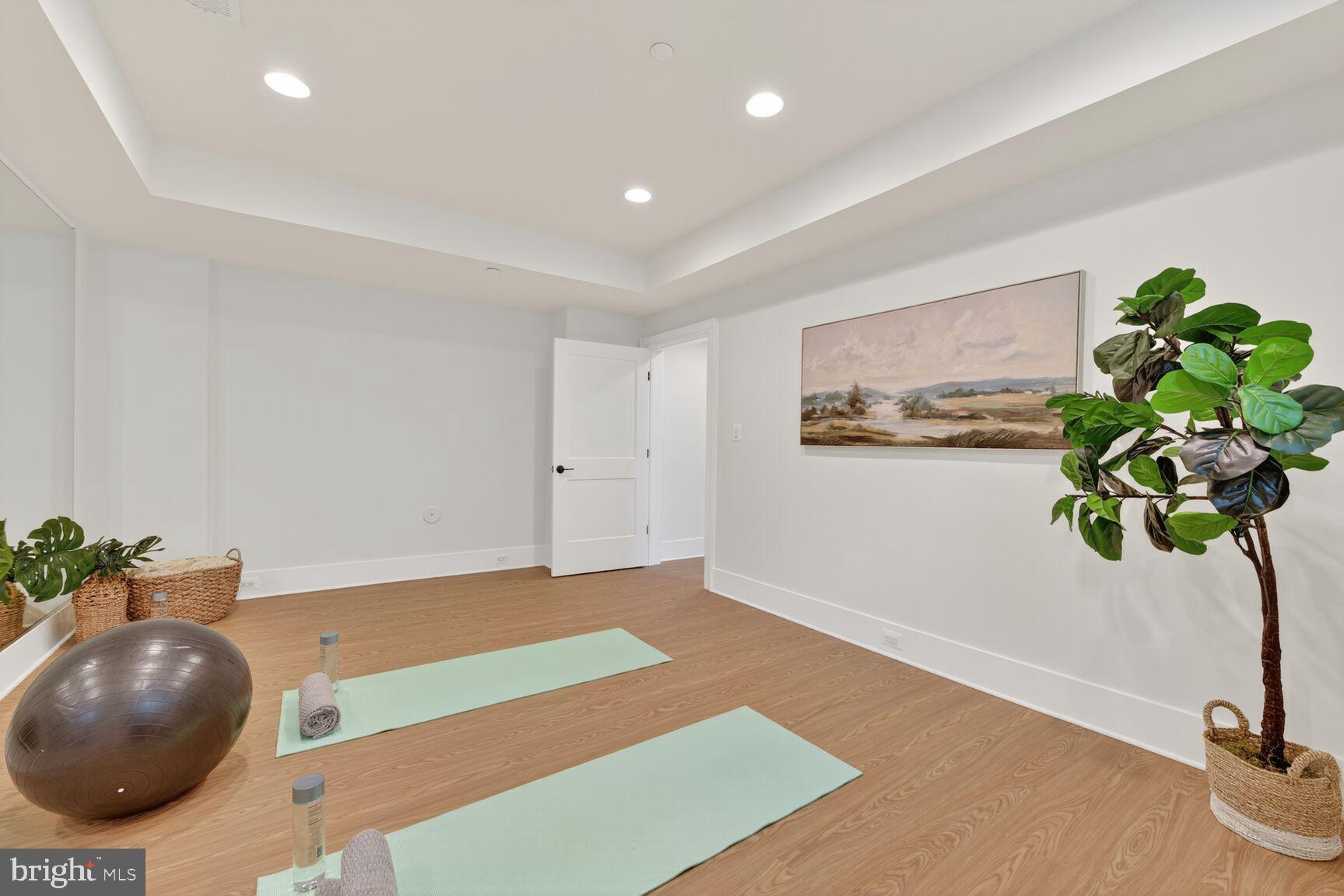 Real estate listing preview #49