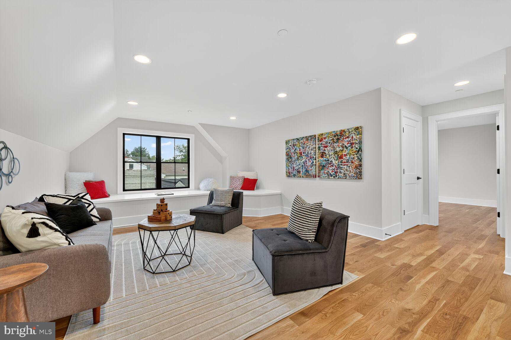 Real estate listing preview #43