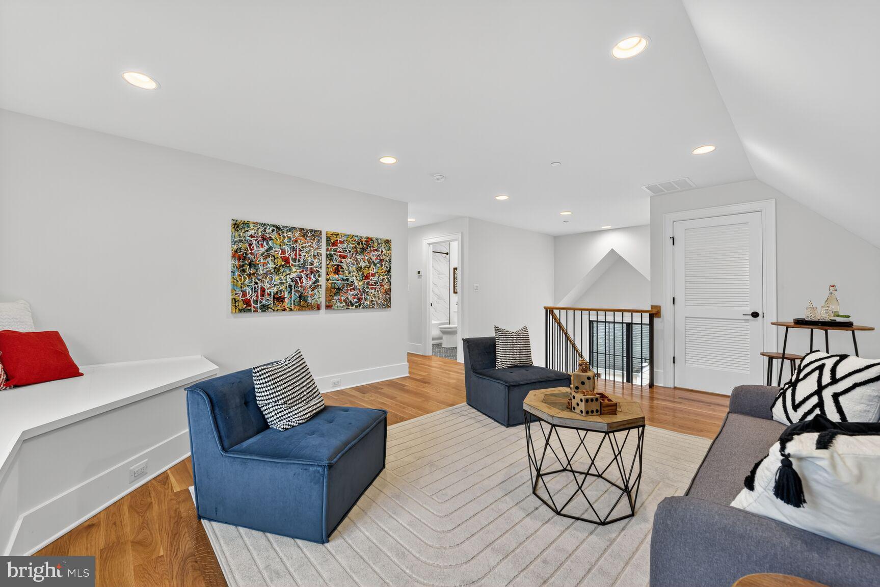 Real estate listing preview #44