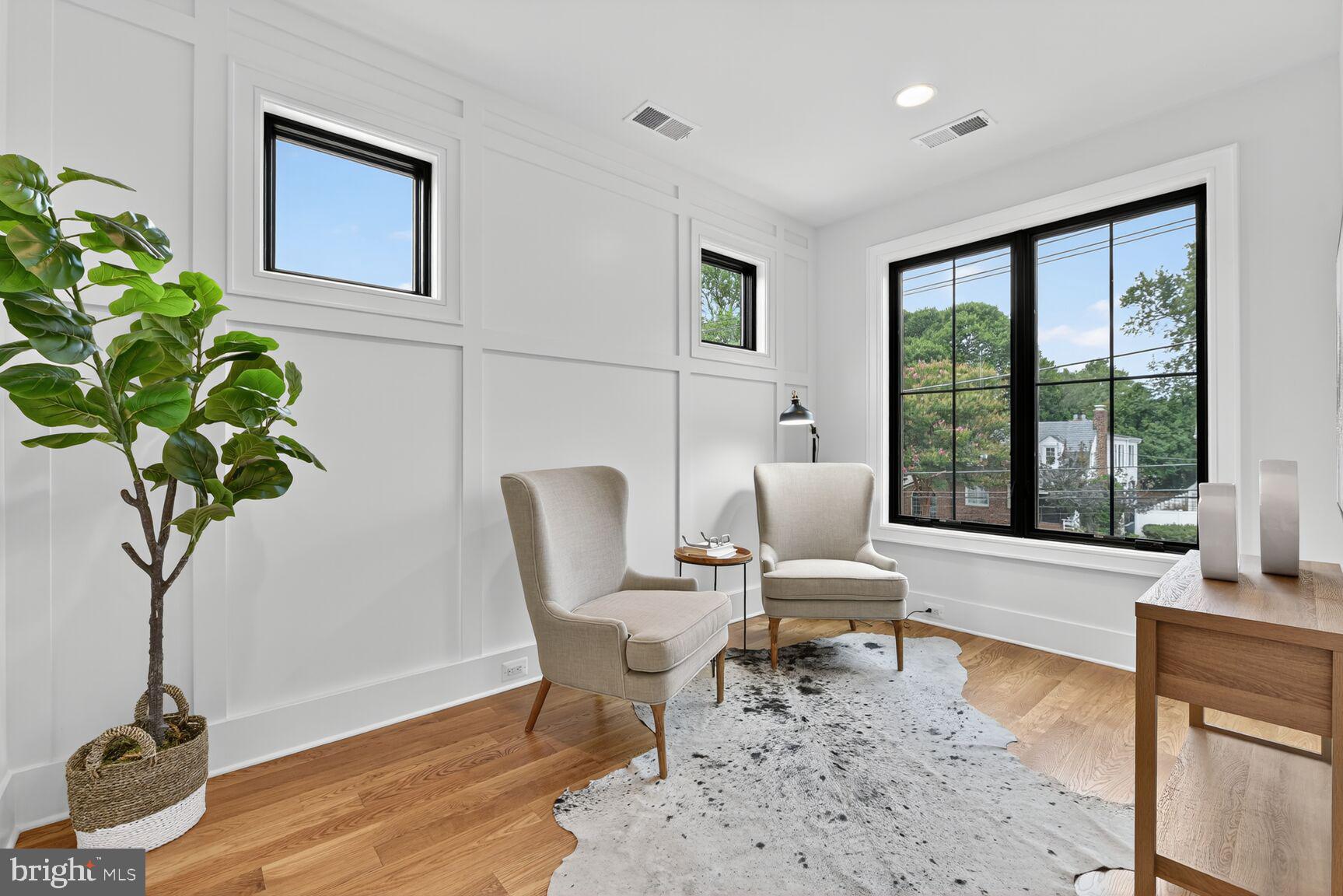 Real estate listing preview #25