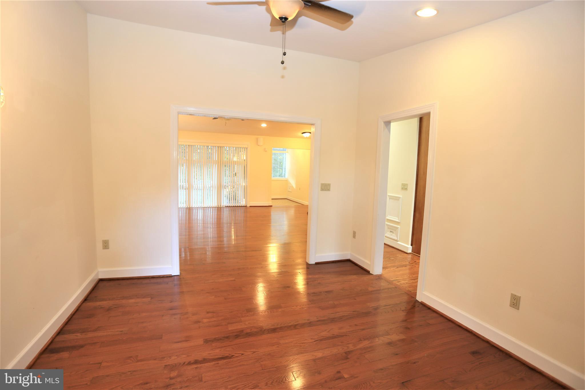 Real estate listing preview #10