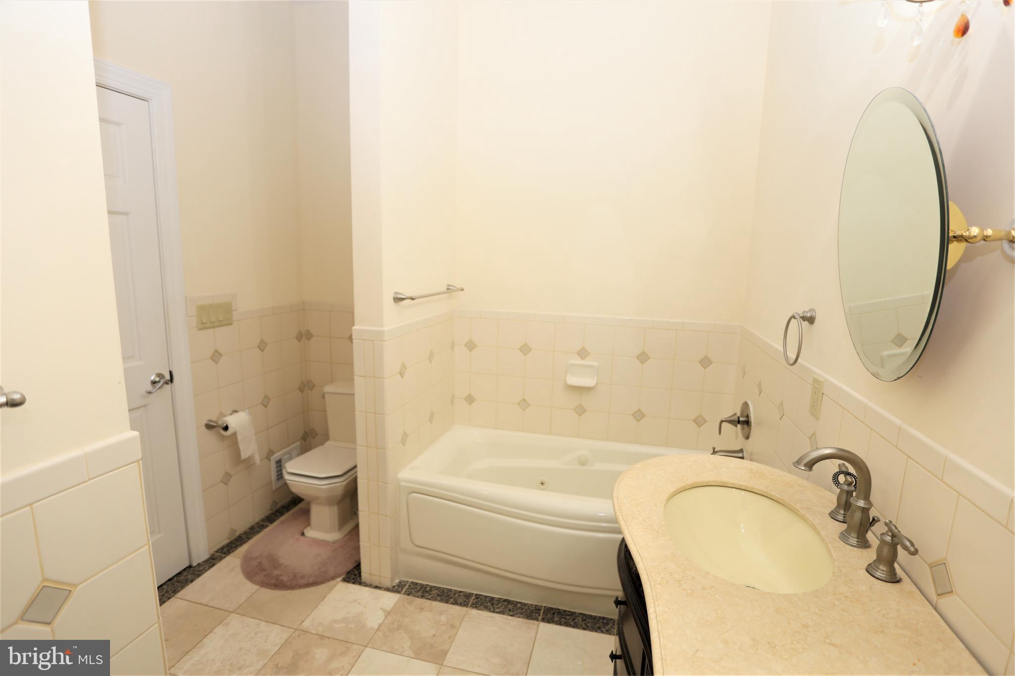 Real estate listing preview #17