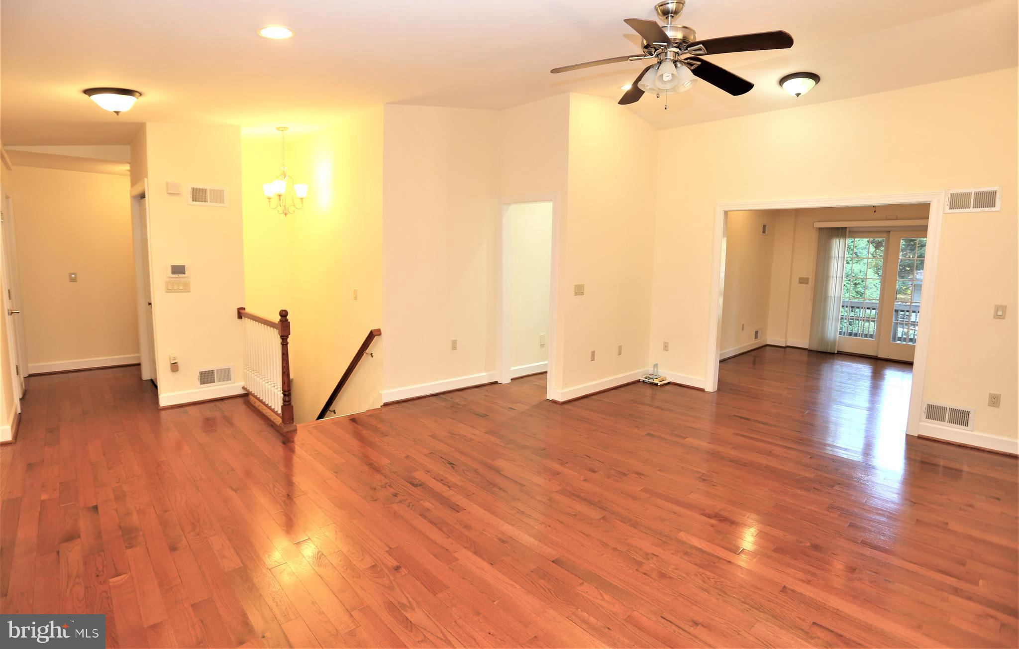 Real estate listing preview #4