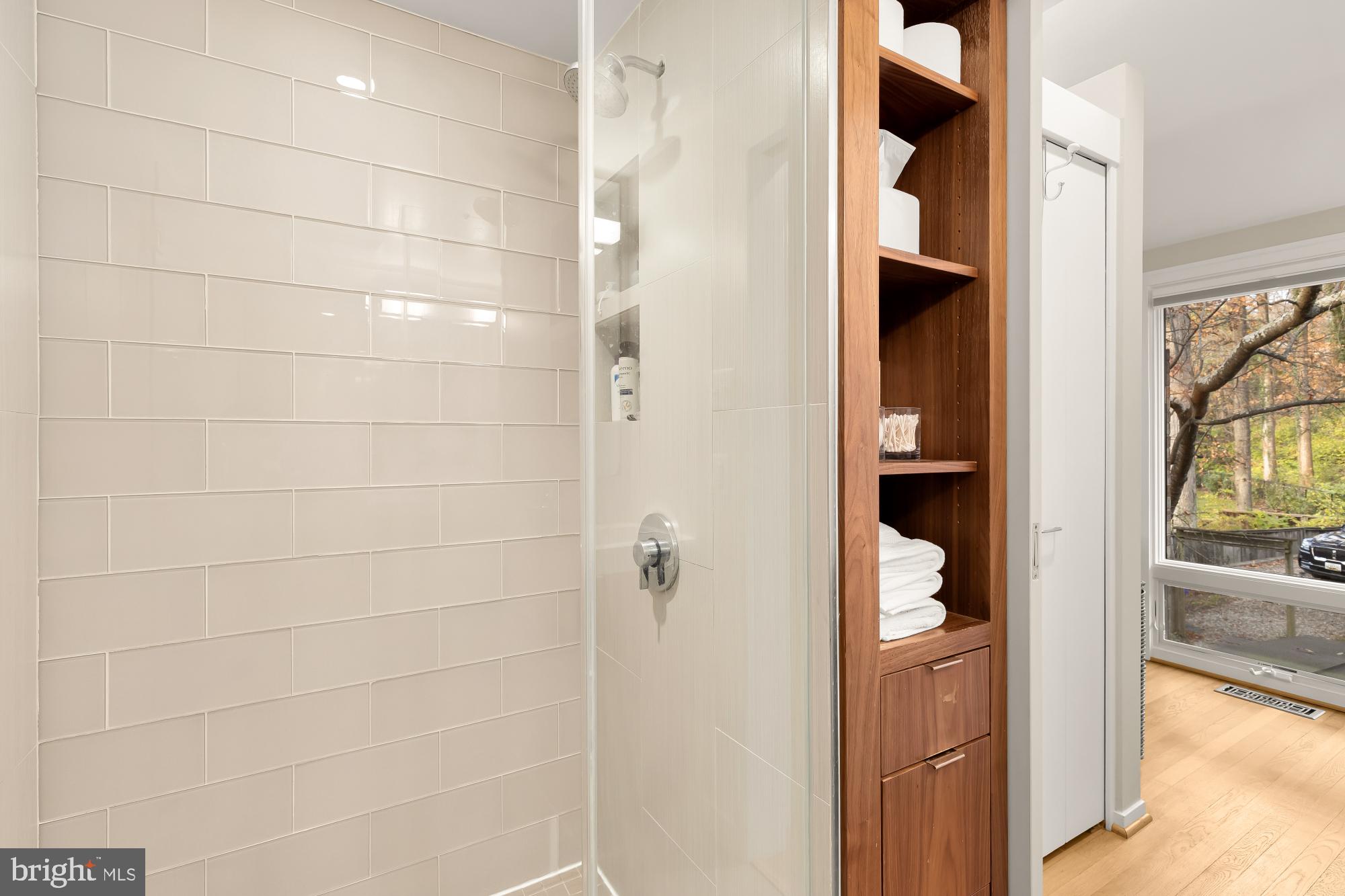 Real estate listing preview #38