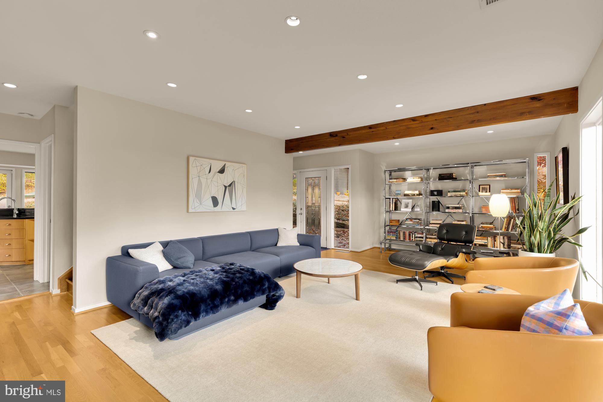 Real estate listing preview #10