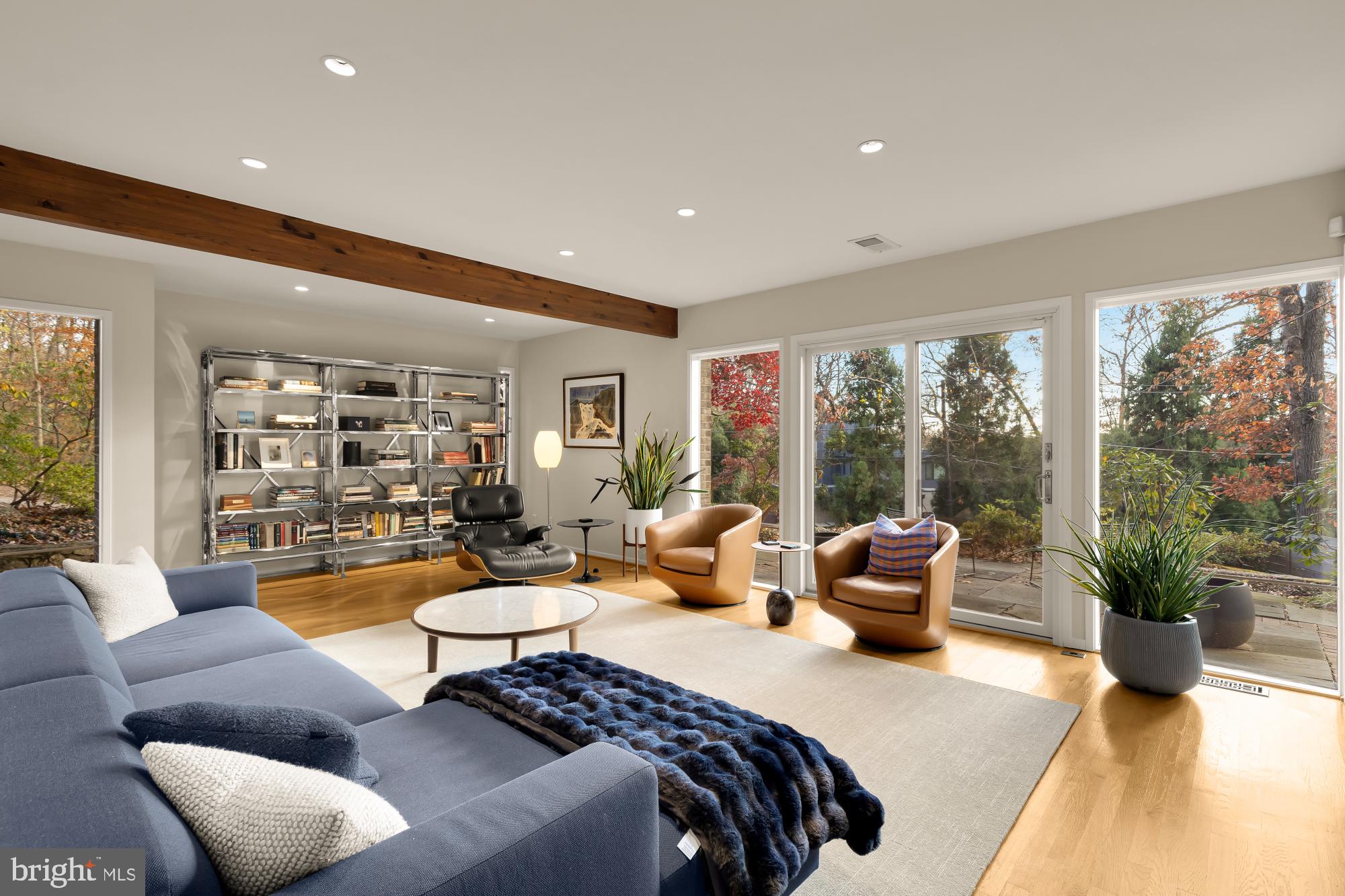 Real estate listing preview #13