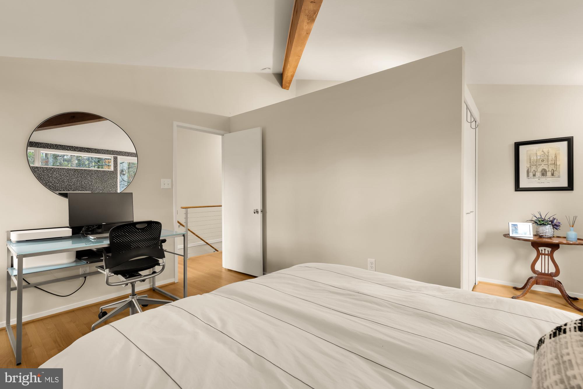 Real estate listing preview #32