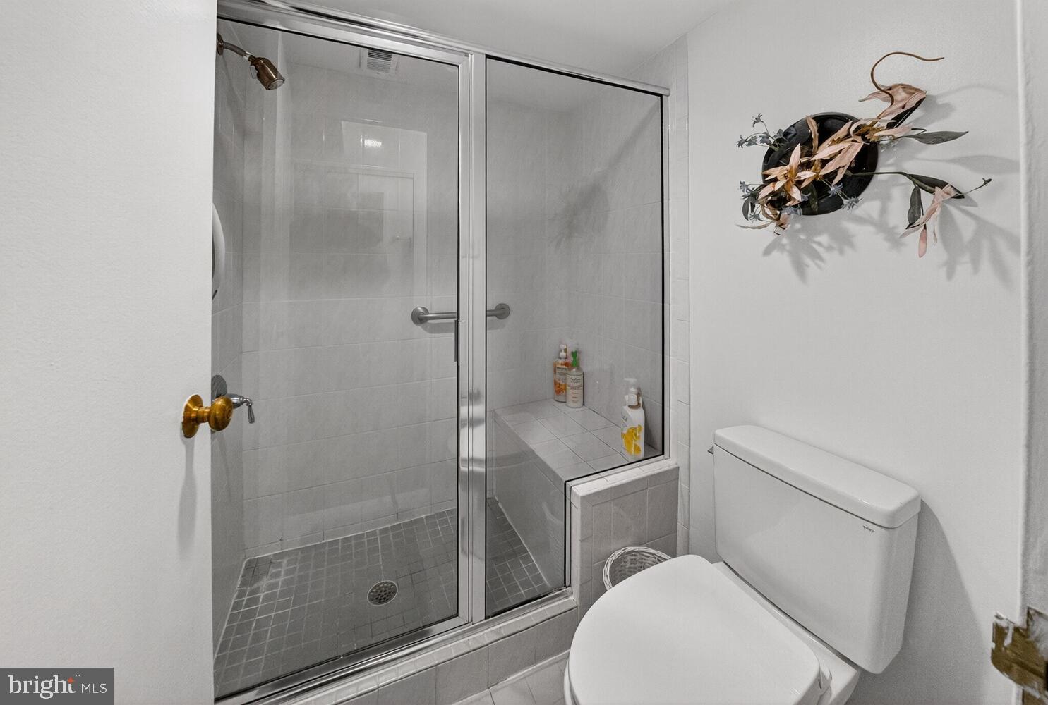 Real estate listing preview #17