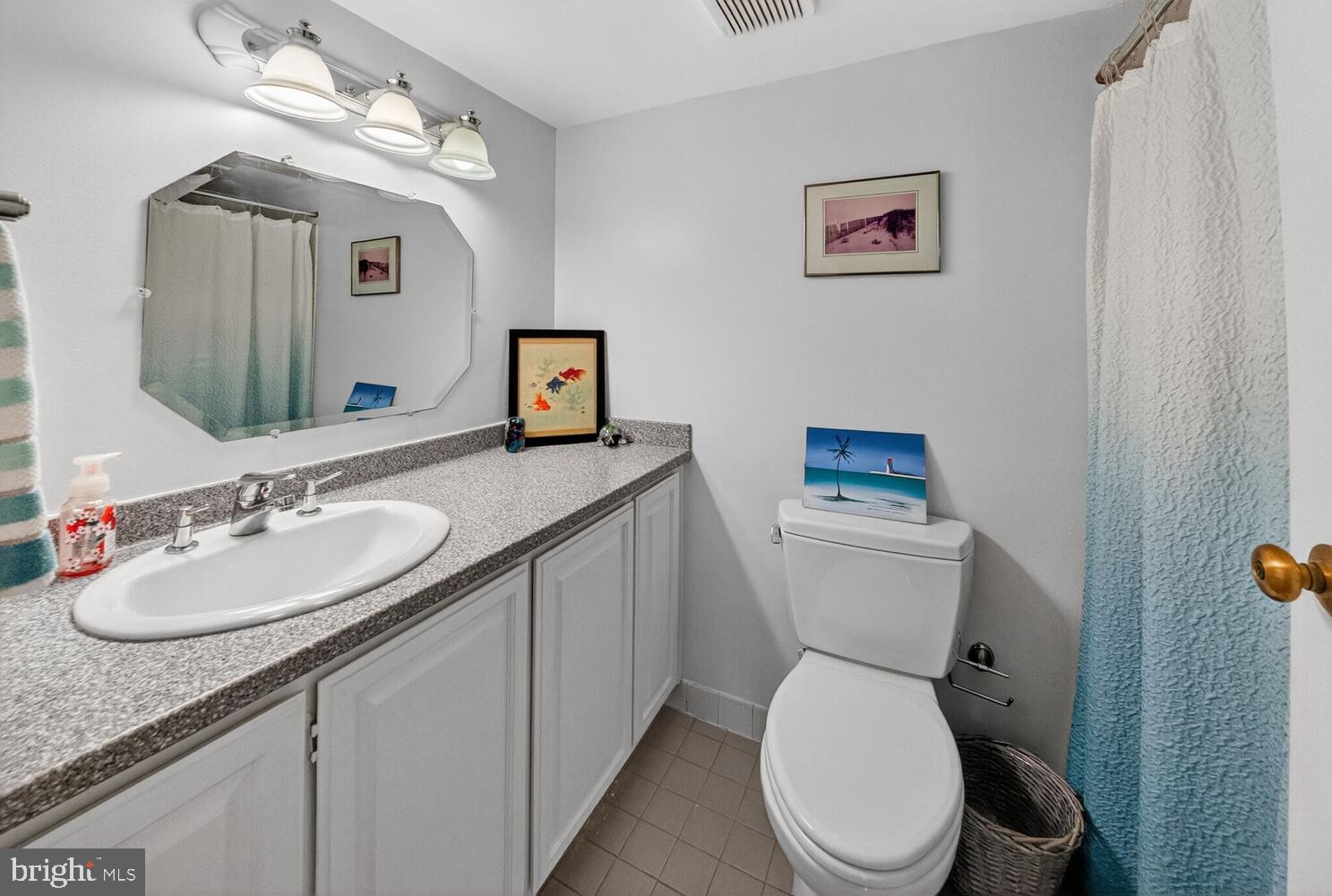 Real estate listing preview #12