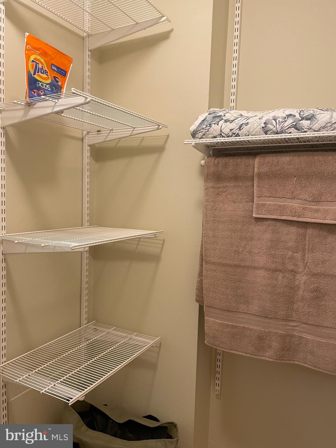 Real estate listing preview #8