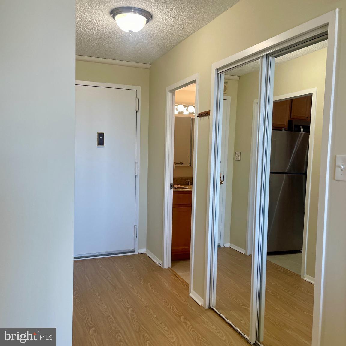 Real estate listing preview #5