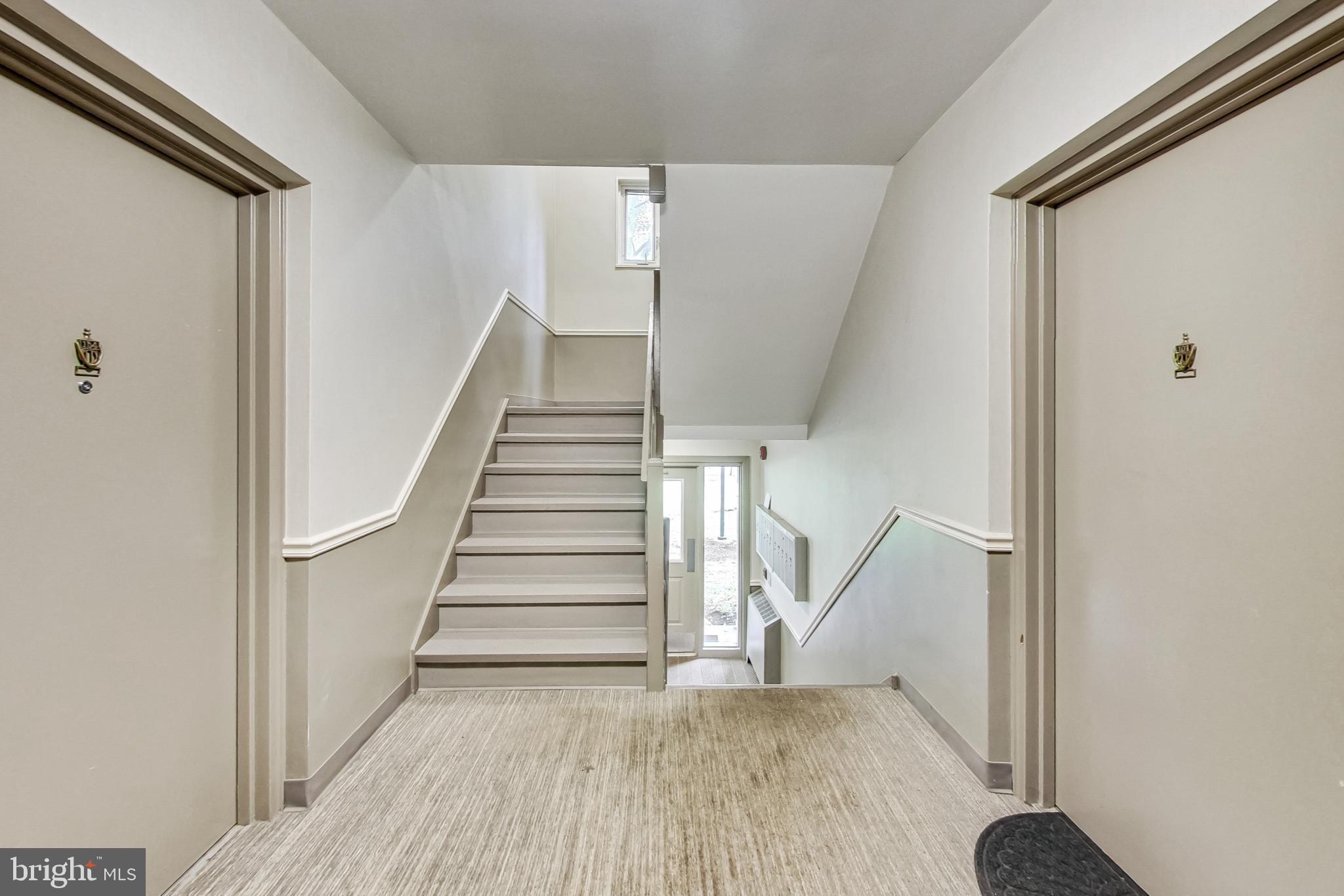 Real estate listing preview #9