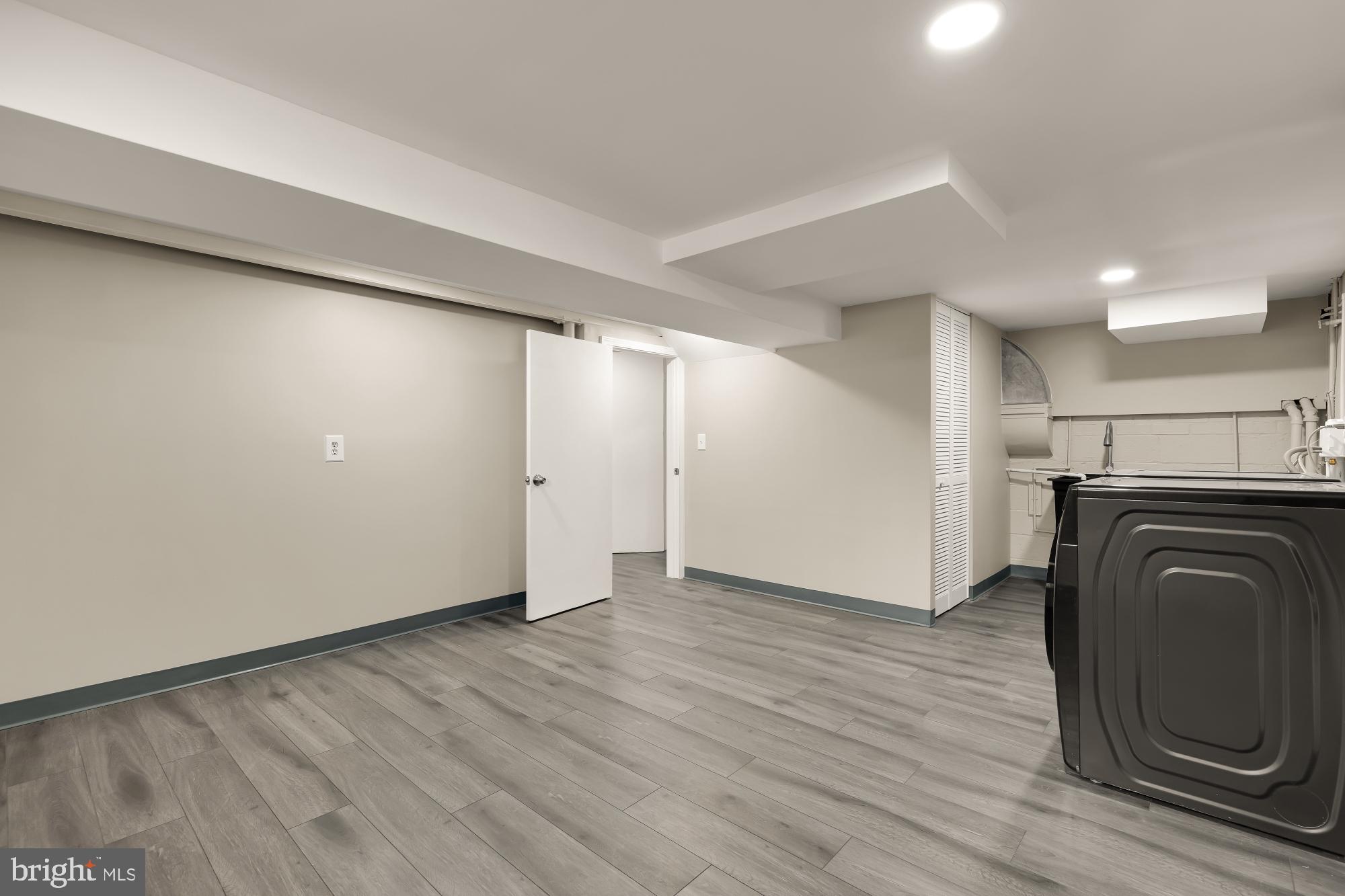 Real estate listing preview #37