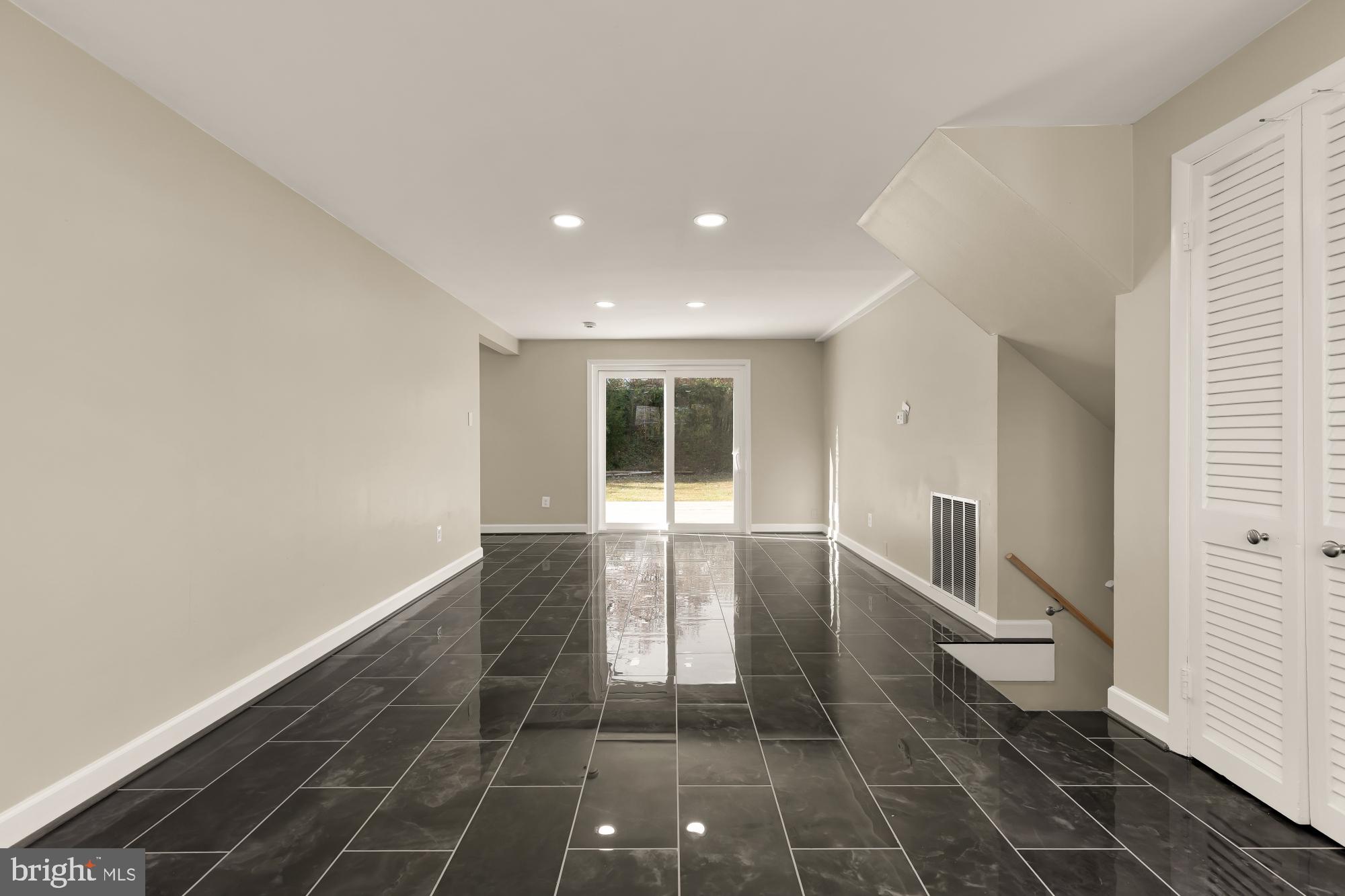 Real estate listing preview #31