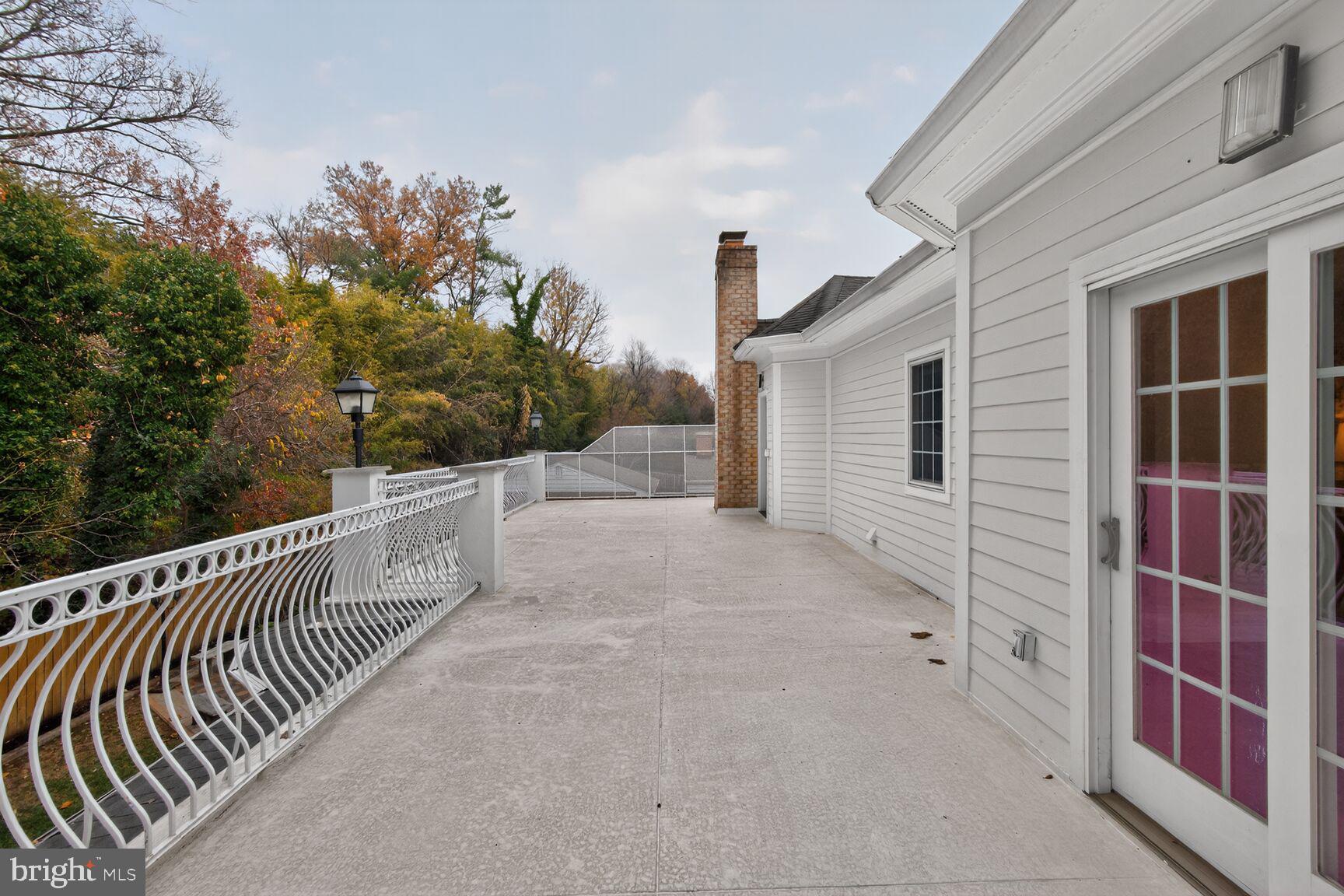 Real estate listing preview #31