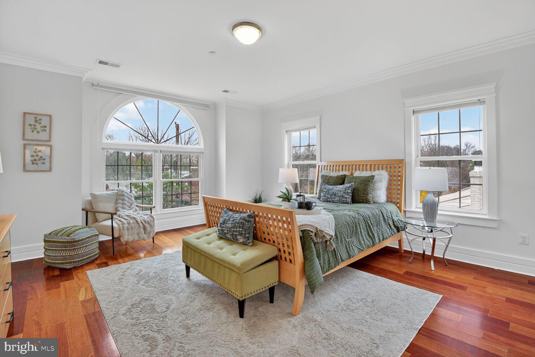 Real estate listing preview #25