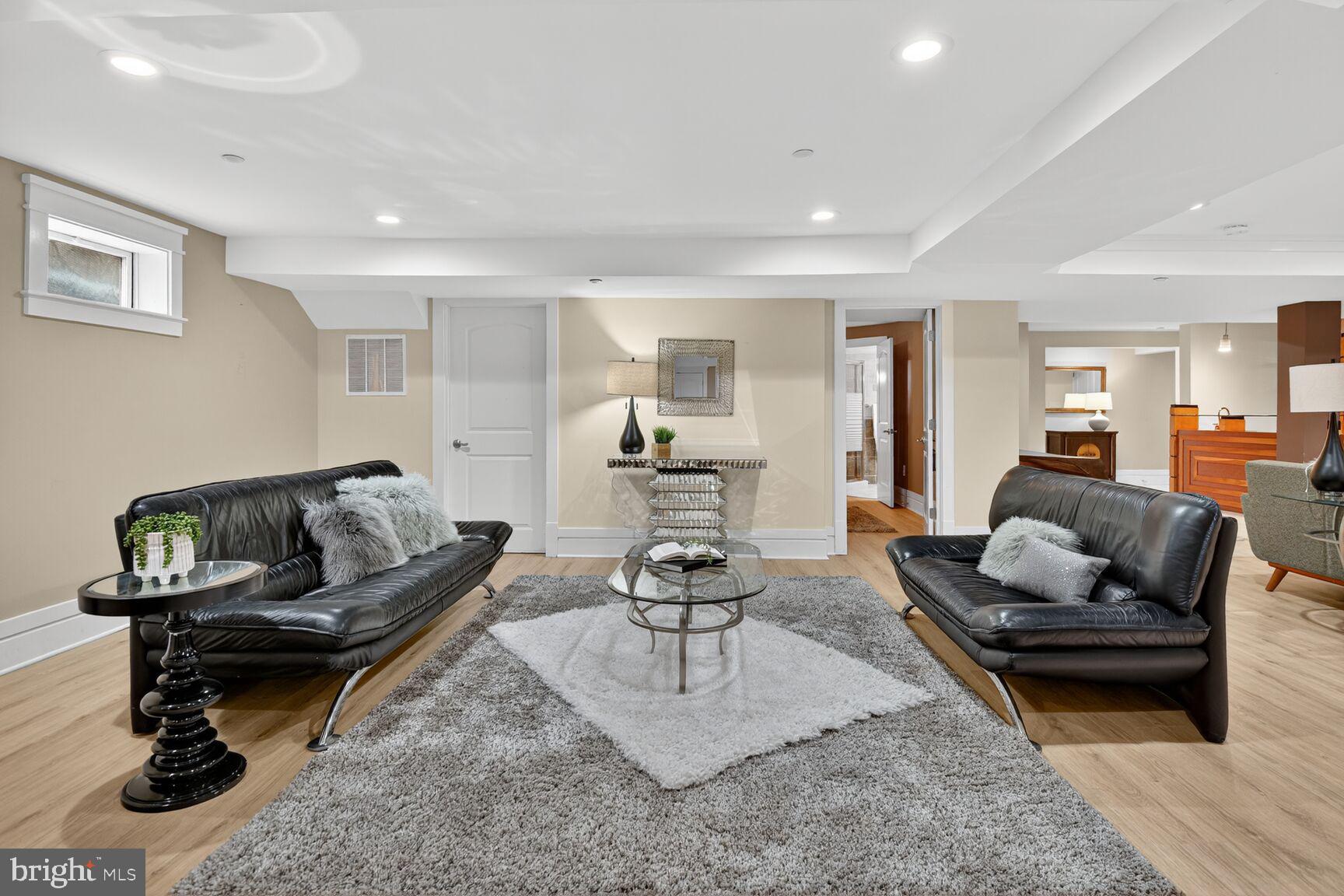 Real estate listing preview #39