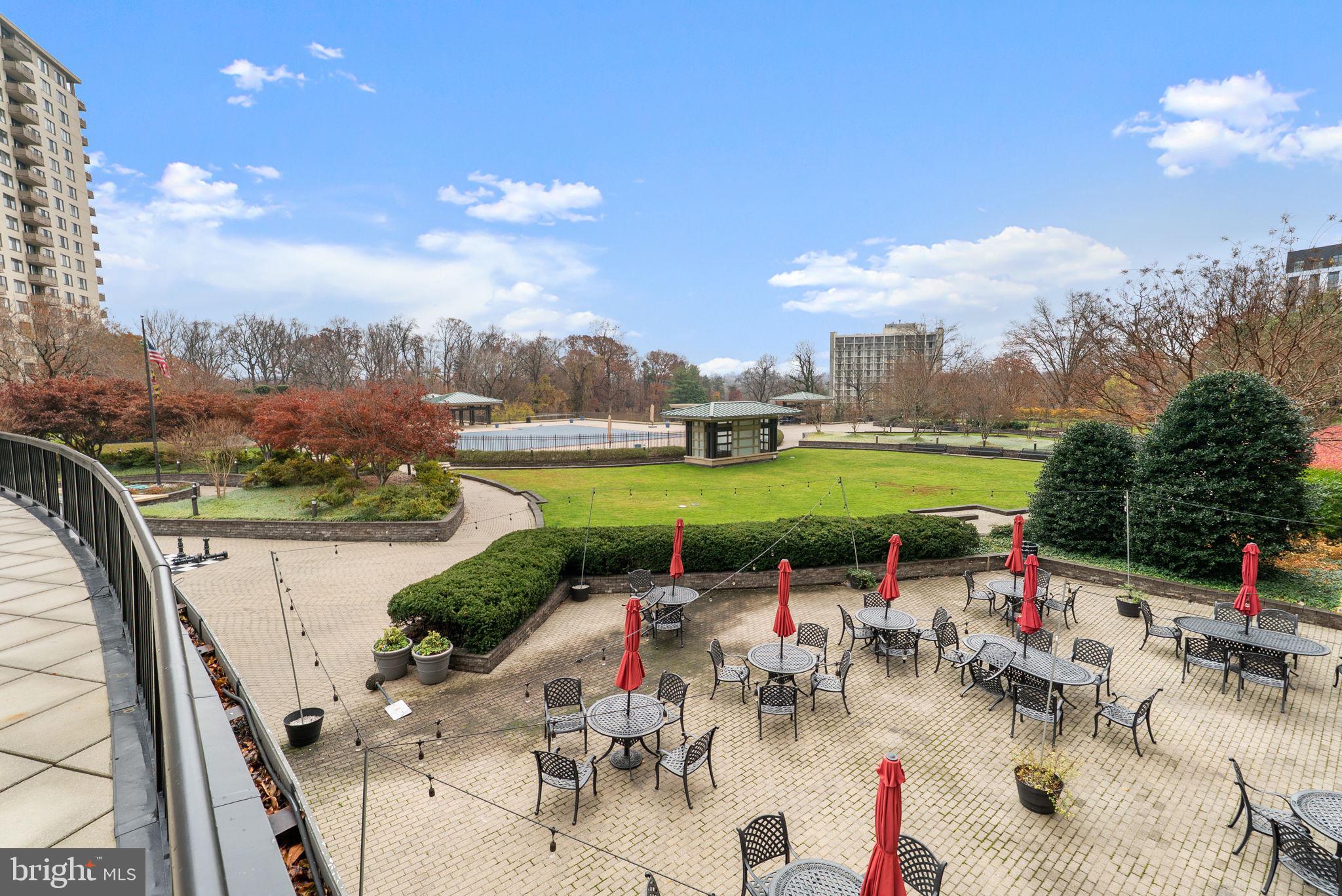 Real estate listing preview #10