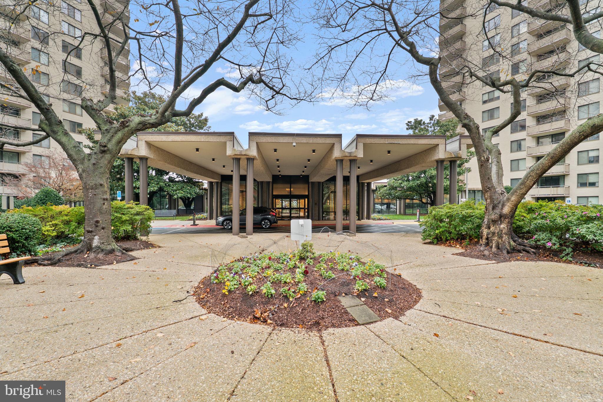 Real estate listing preview #15