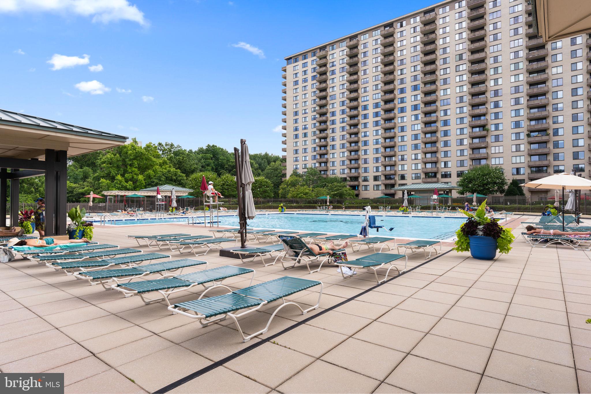 Real estate listing preview #7