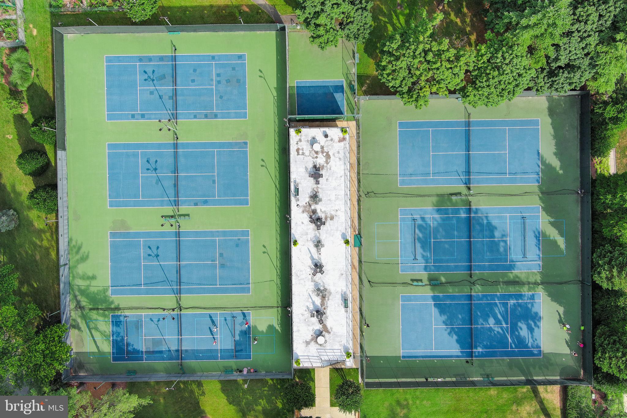 Real estate listing preview #11