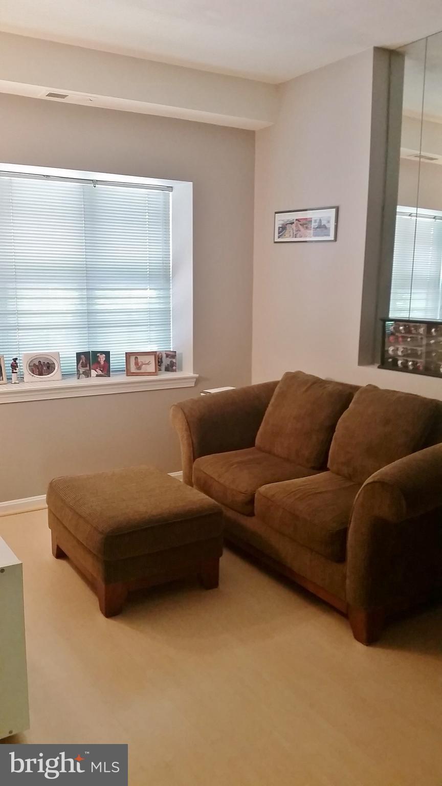 Real estate listing preview #11