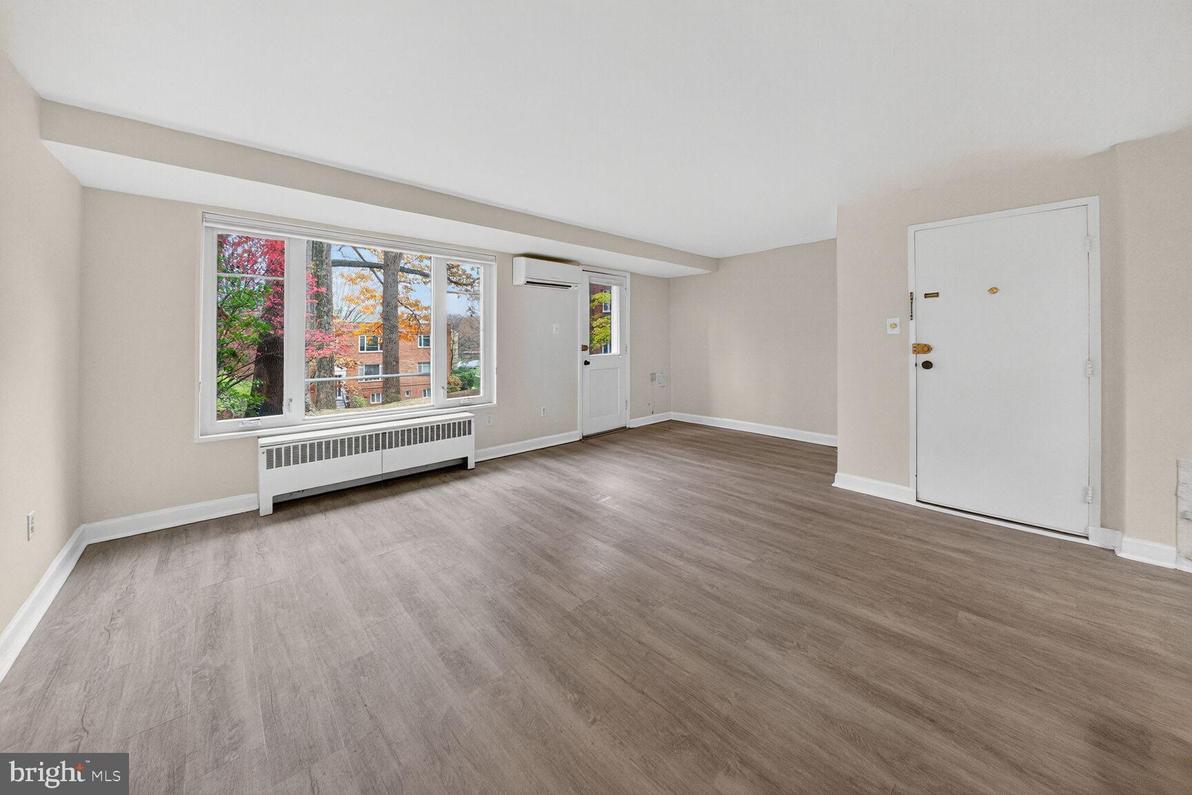 Real estate listing preview #6