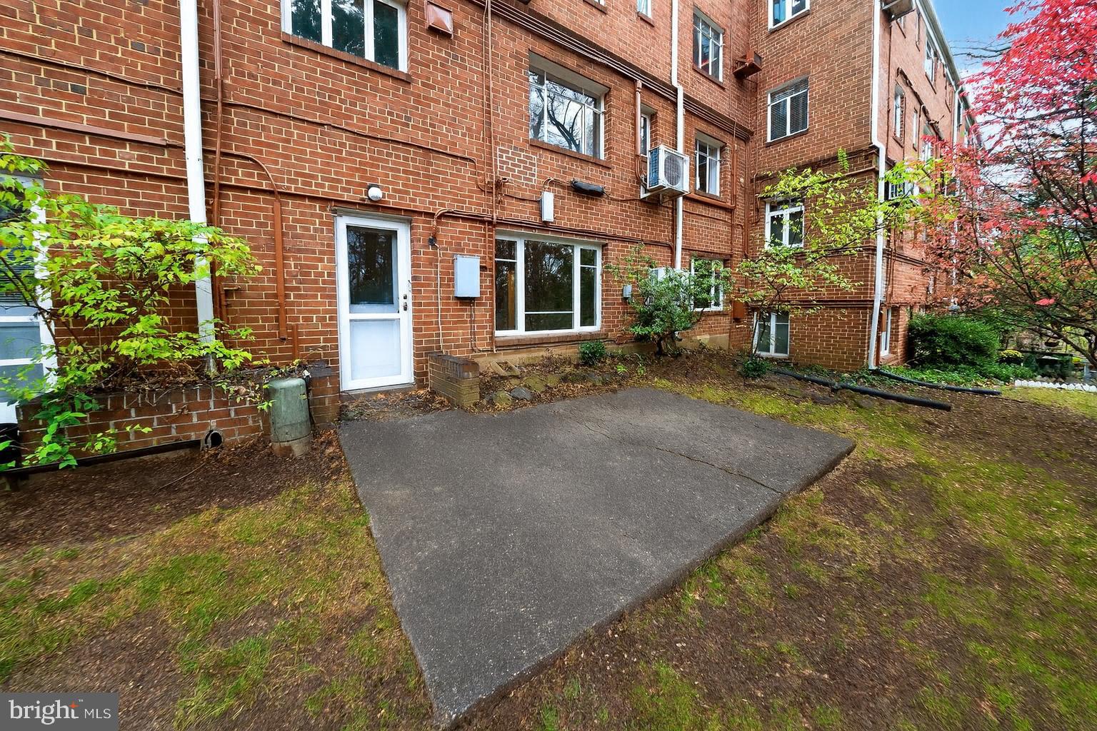 Real estate listing preview #15