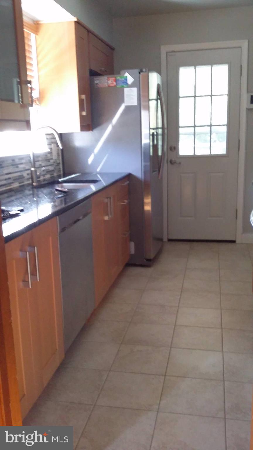 Real estate listing preview #11