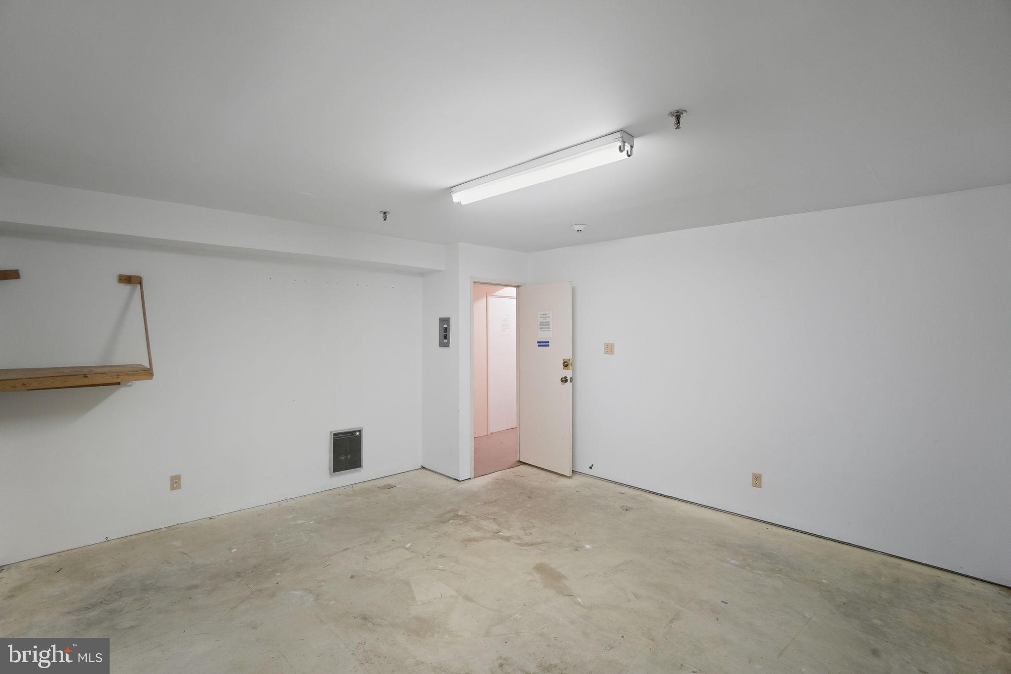 Real estate listing preview #1