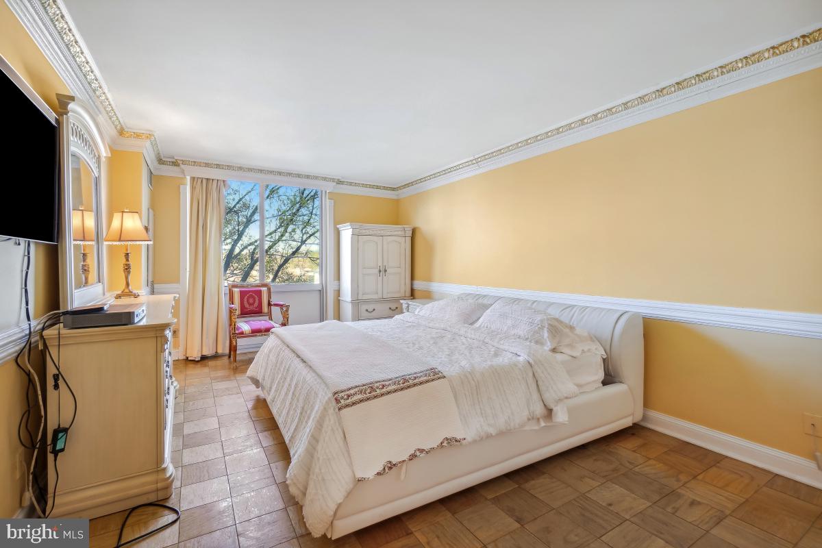 Real estate listing preview #26