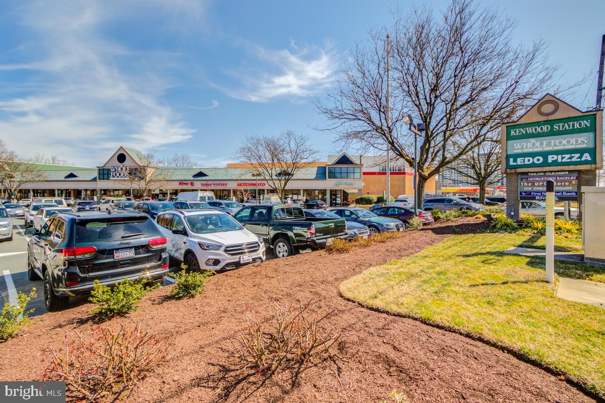 Real estate listing preview #34